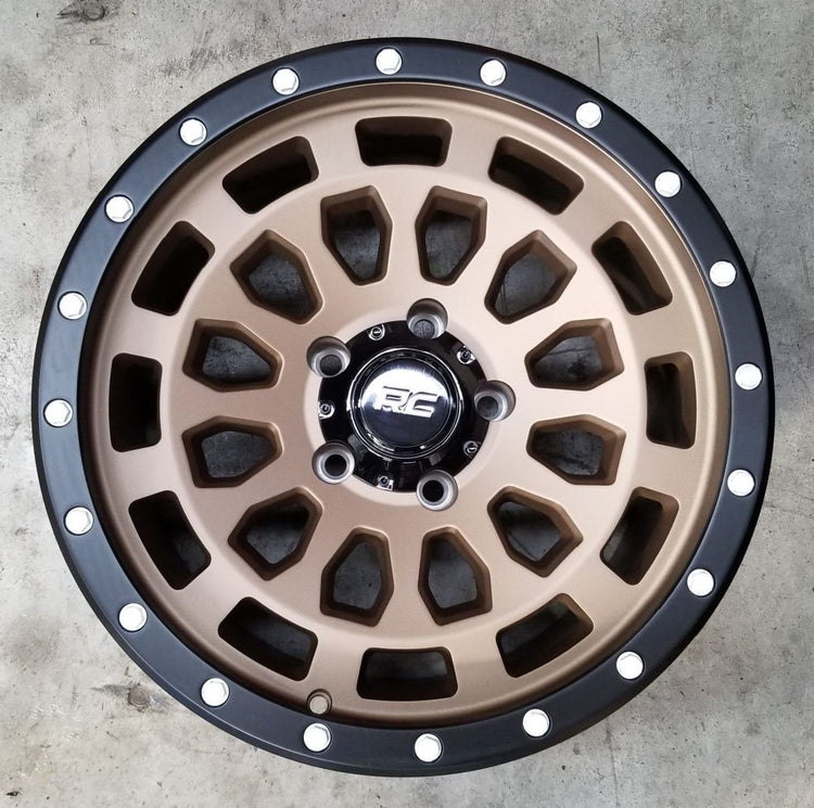 Rough Country 87 Series Wheel Simulated Beadlock Bronze/Black