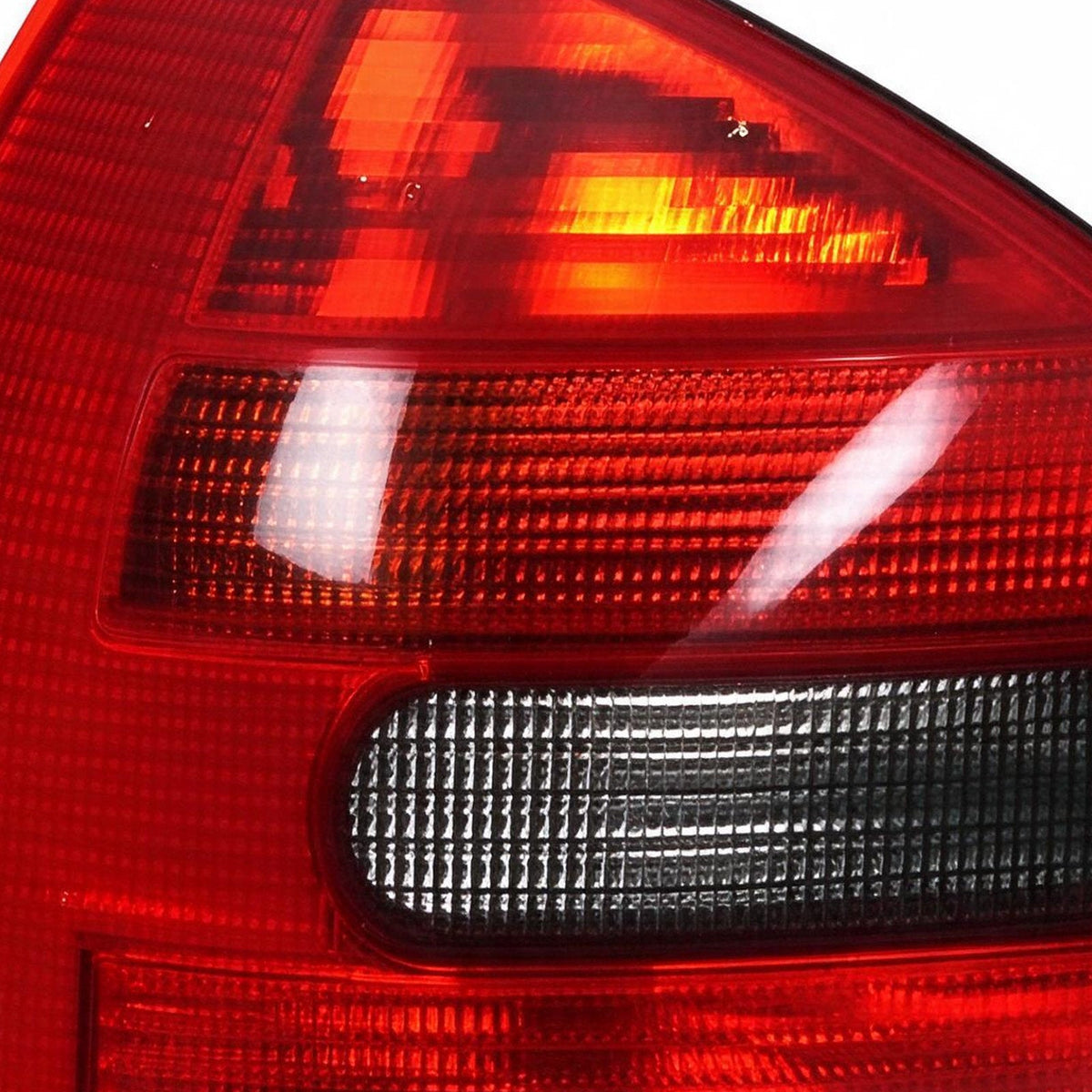 Tail Light Assembly Suitable for Audi A3 S3 8L Series 1 1996-2002 RH-3