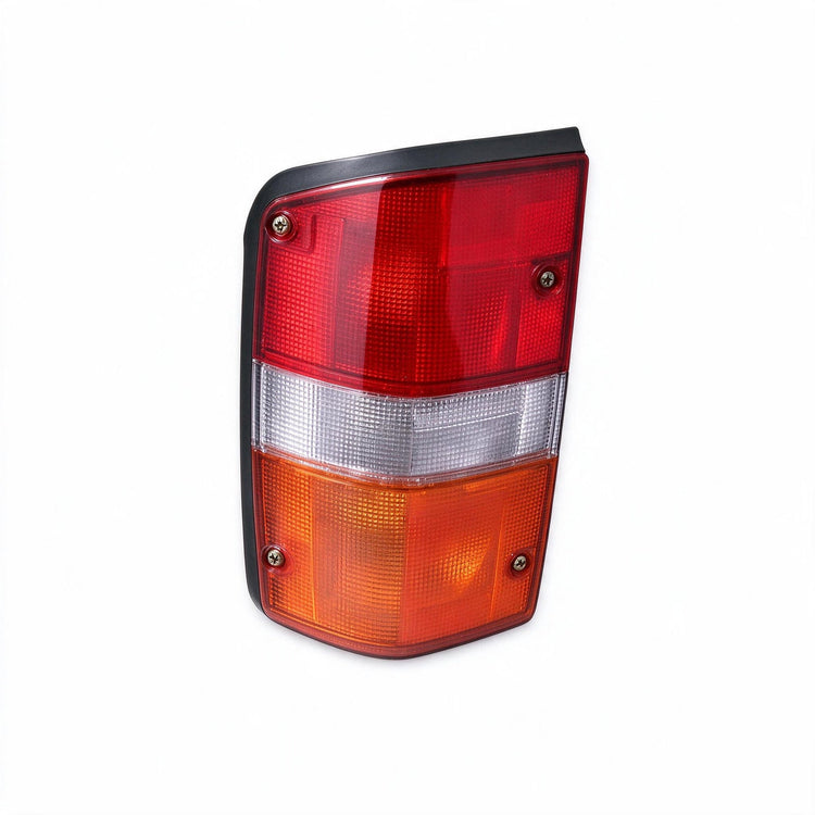 Tail Light AM Wagon Clear Lens Suitable for Nissan Patrol Y61 1997-2004-1