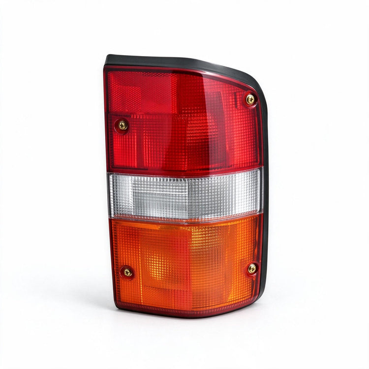 Tail Light AM Wagon Clear Lens Suitable for Nissan Patrol Y61 1997-2004-0