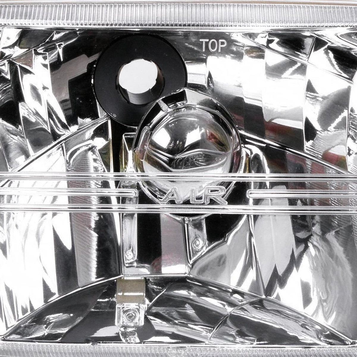7 Inch Square Head Light Diamond Look Plastic Lens Suitable for Jeep Wrangler CJ-3
