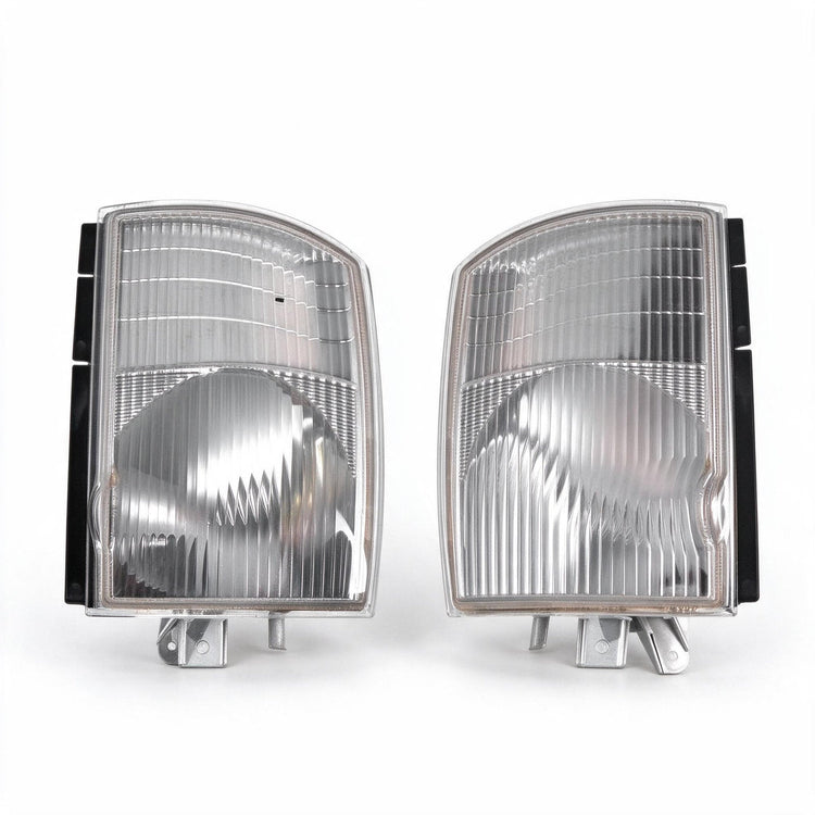 Corner Light AM With Globe Provision Set LH RH Suitable for Mitsubishi Canter-0