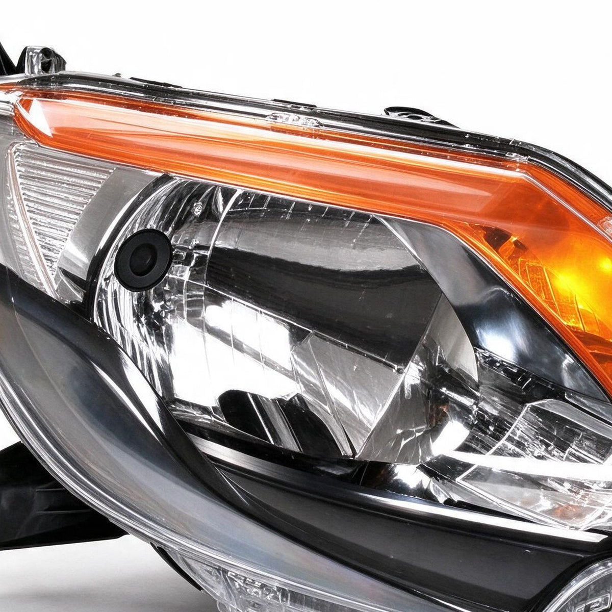 Head Light Halogen Black Bezel Left Suitable for Mitsubishi Triton L200 MQ 2.4L-3