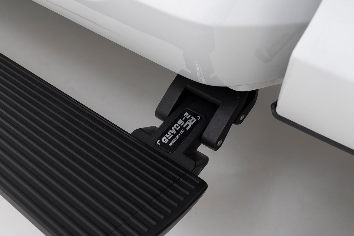 Power Running Boards Ram 2500/3500 (10-25) Crew Cab