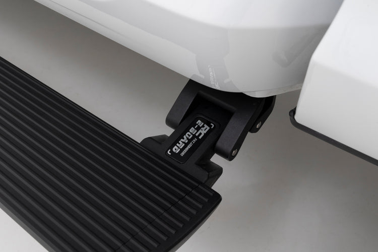 Power Running Boards Ram 2500/3500 (10-25) Crew Cab