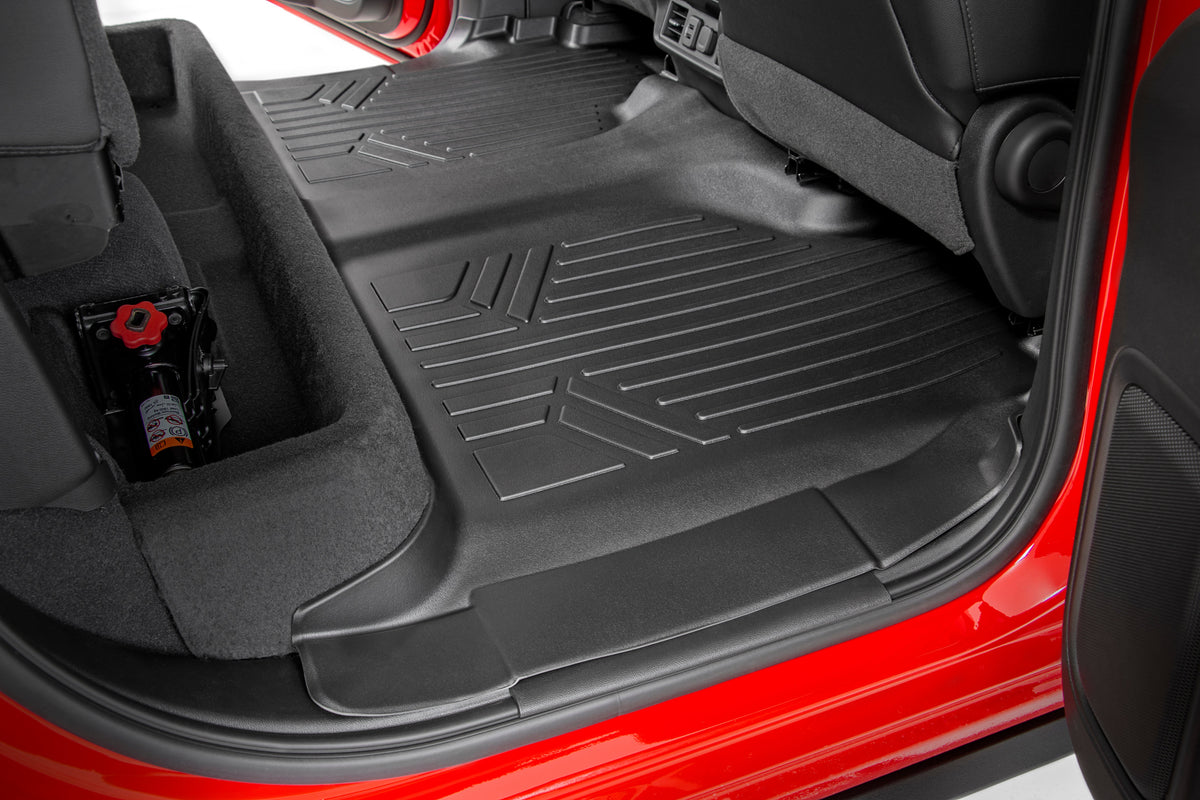 Floor Mats Chevy/GMC 1500/2500HD/3500HD (19-26 & Refresh)