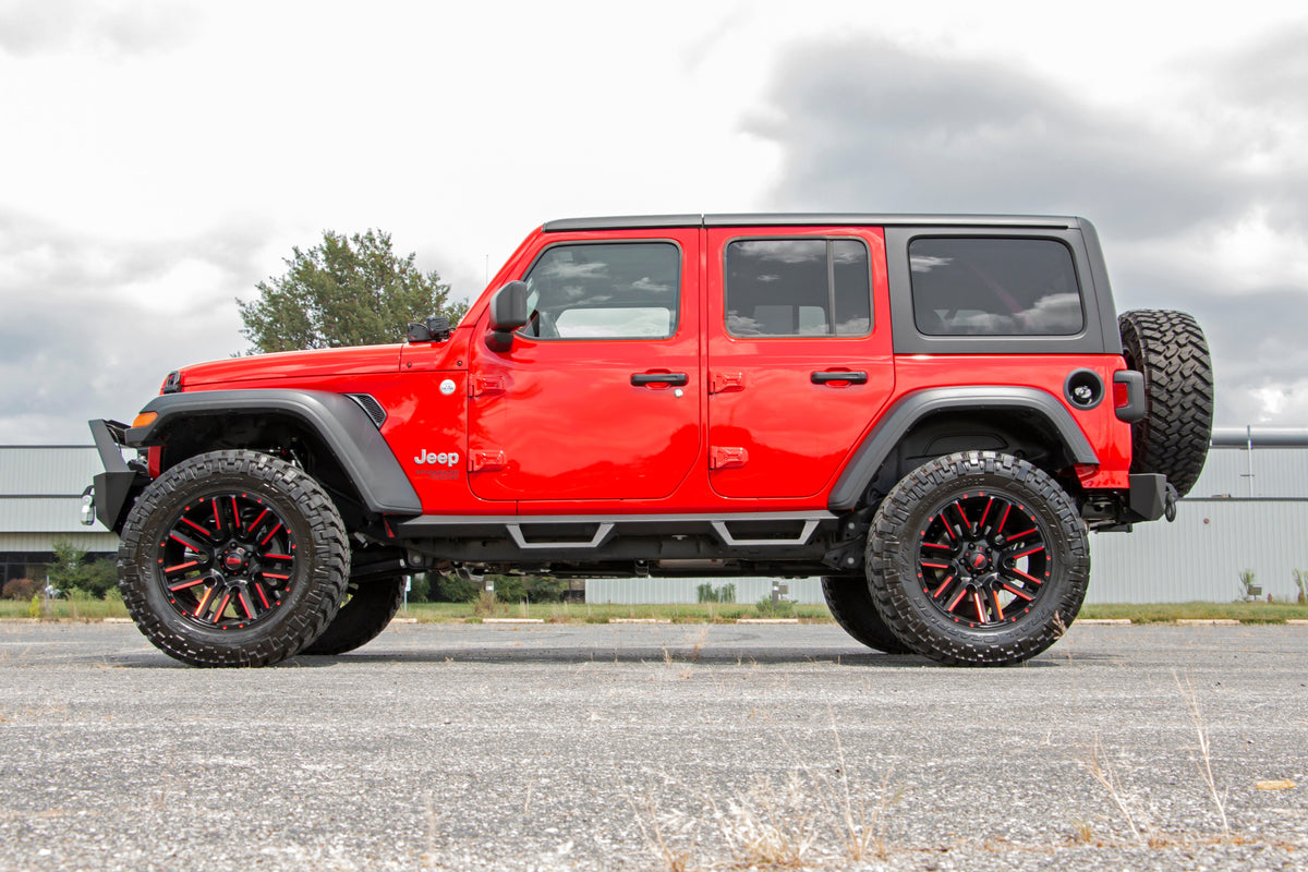 Jeep JL Rear Trail Bumper with Tire Carrier For 18-Pres Wrangler JL 4WD Rough Country
