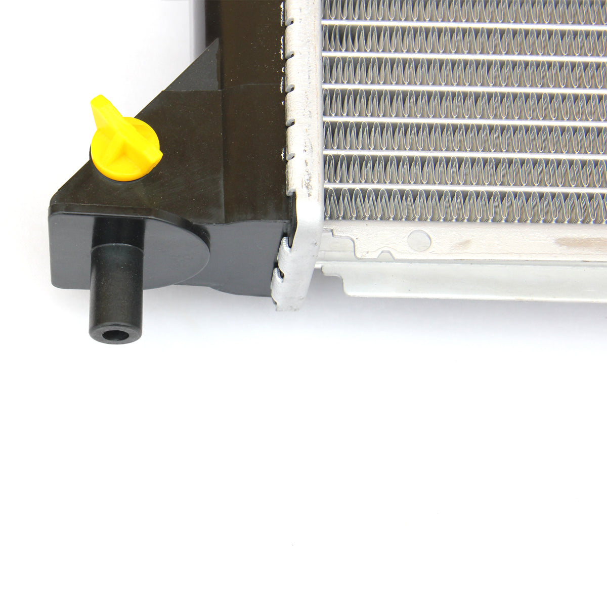Cooling Radiator Suitable For Ford Falcon BA BF V8 XR6 Turbo Fairlane Territory AT MT-4