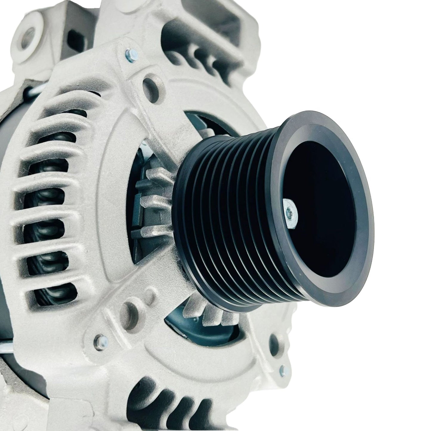 12V 150A Alternator Suitable For Toyota LandCruiser VDJ76 / VDJ78 / VDJ79 / VDJ200 1VD-3