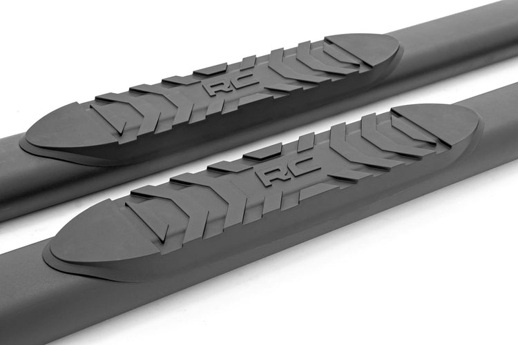 Oval Nerf Step Crew Cab Black Ram 1500/2500/3500 2WD/4WD (2010-2025 & Classic)