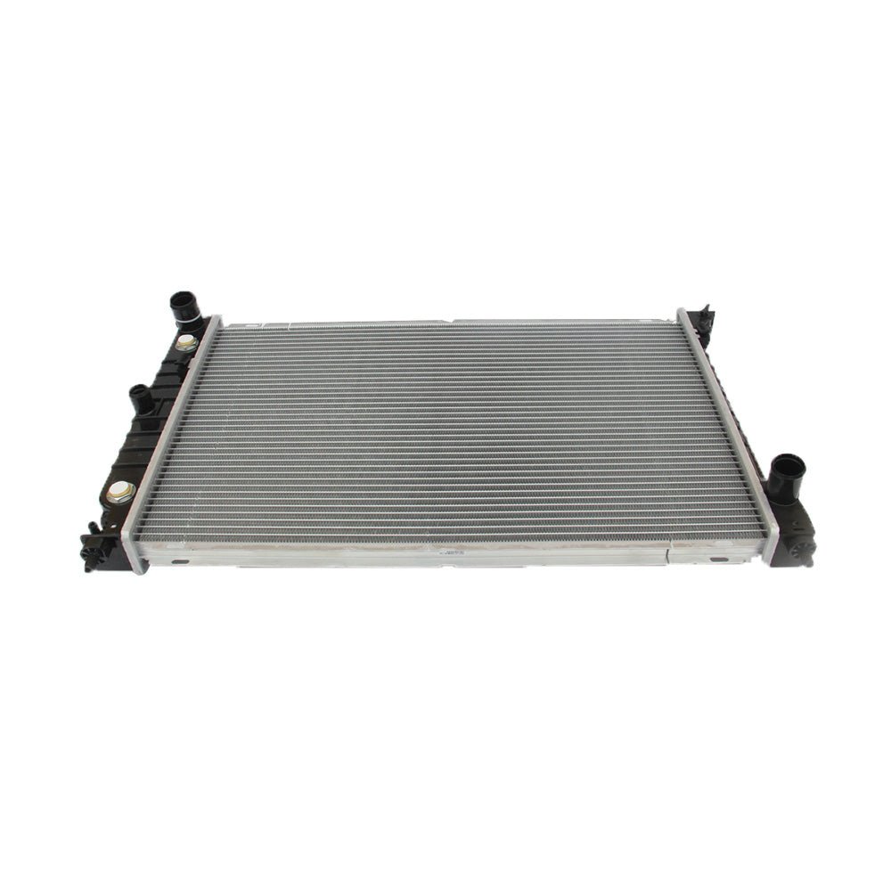 RADIATOR FOR FORD FALCON AU AU2 AU3 FAIRMONT XR XR8 XR6 FAIRLANE LTD AT MT 98 - 02 - Frazy's Auto Parts