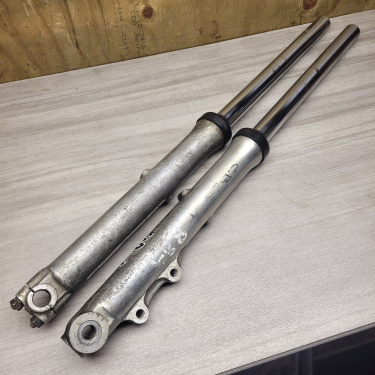 CB250T Forks