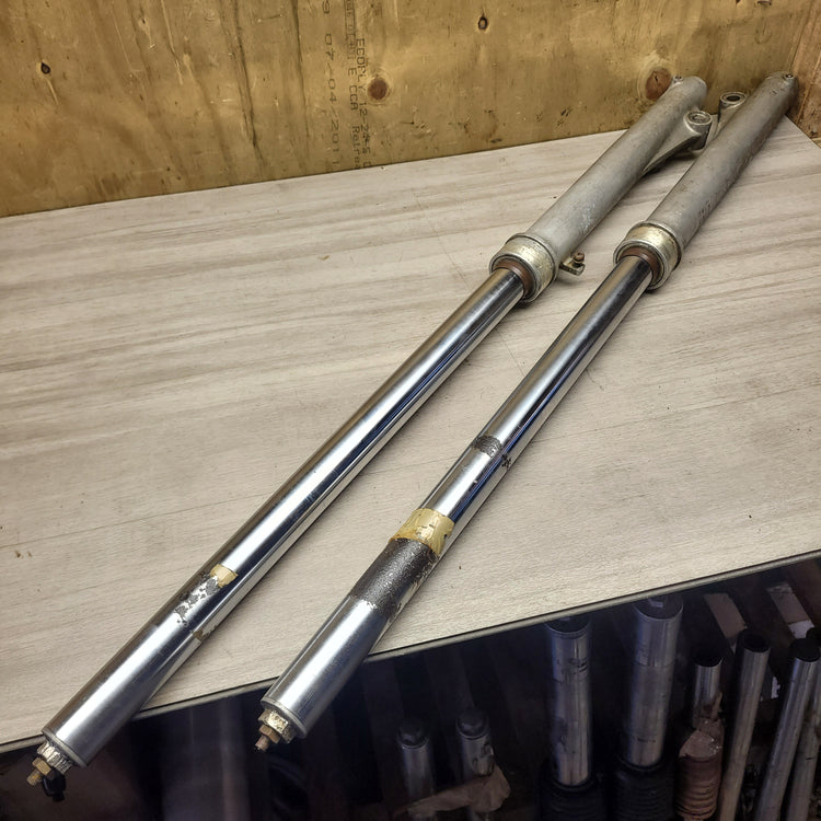 TT250G Forks