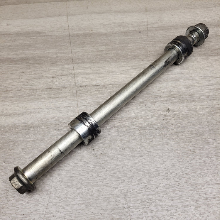 MT03 (2021) Front Axle