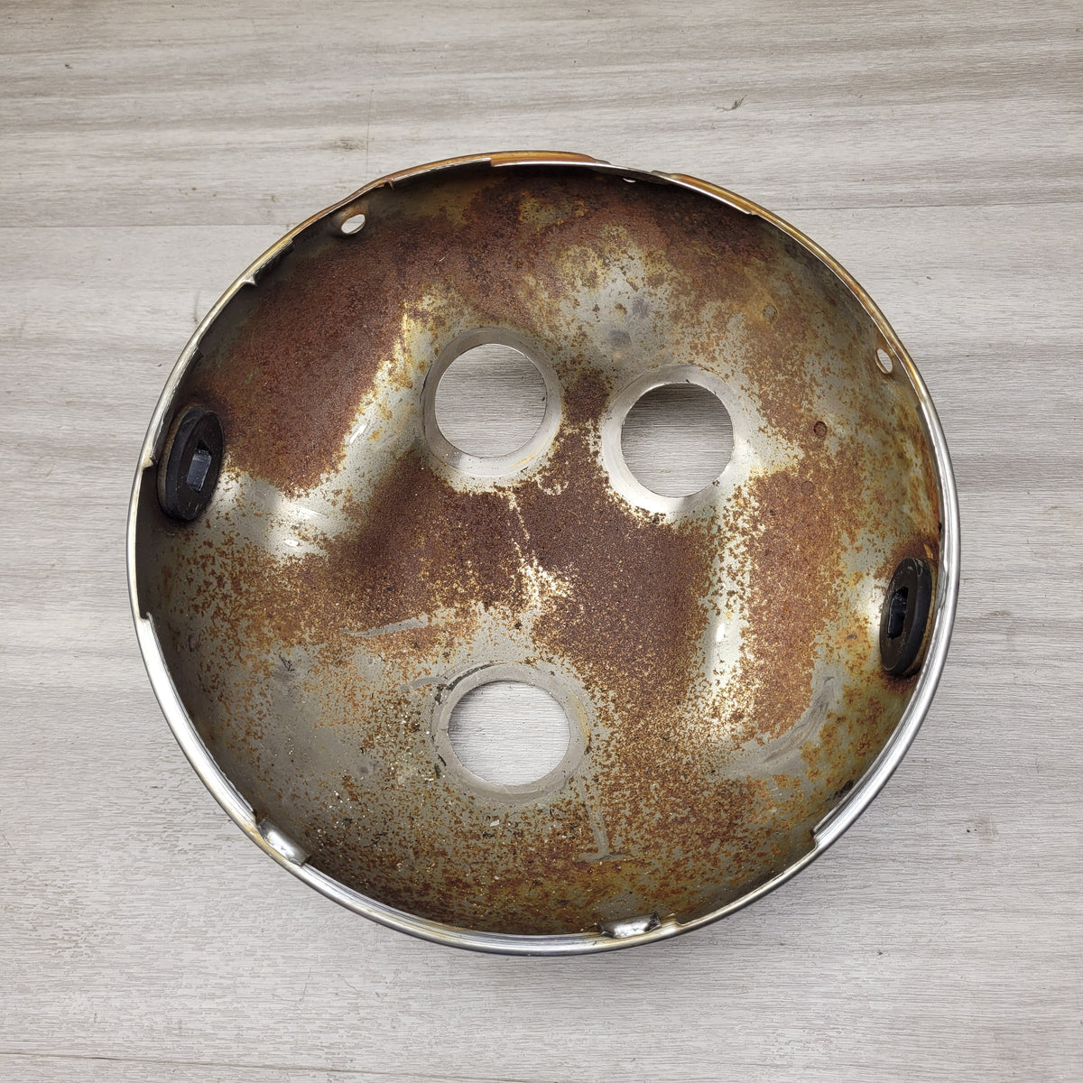 GSF250 Bandit (GJ74A) Headlight base