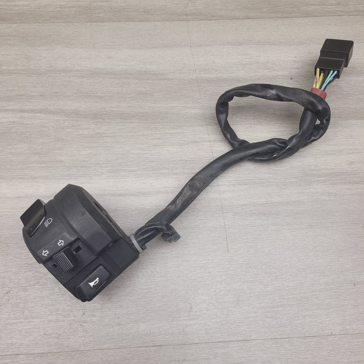 GW250 Inazuma Left Switch Block