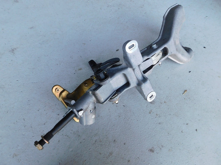 Ferrari 360 Modena Steering Column + Mounting Bracket J079