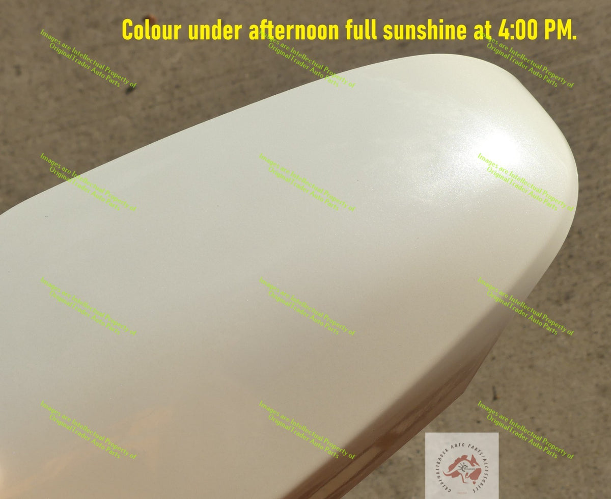 Left Door Mirror Cap Case for Toyota Corolla E180 Series Crystal Pearl White 070