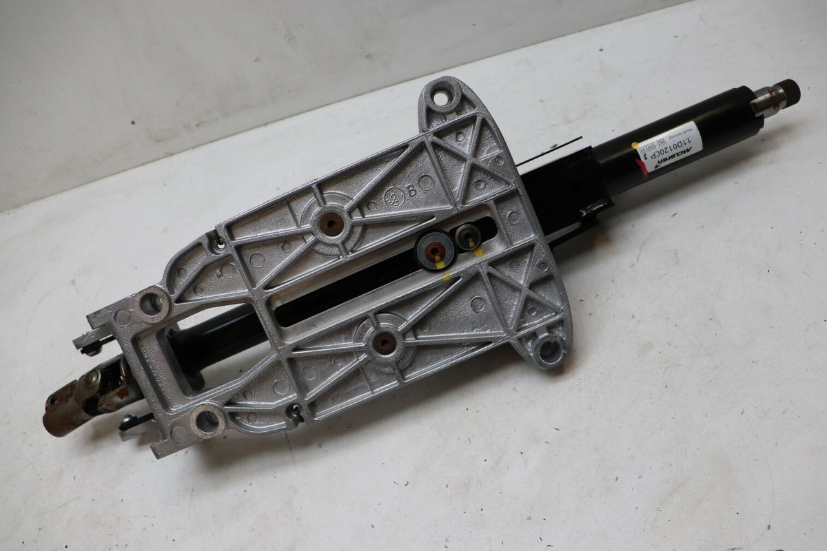 McLaren MP4 12C 2012 Steering Column Assembly 11D0120CP J178