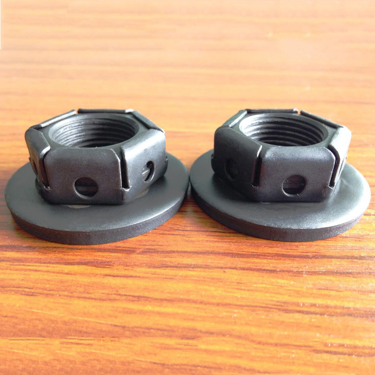 Pair Front Wheel Bearing Hub Lock Nut for Ford Falcon Fairlane AU I/II/III BA BF