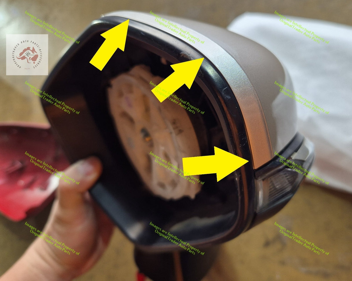 Left Side Mirror Case Cover for Toyota Camry XV70 09/2017-2026 Glacier White 040