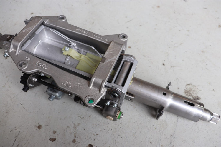 Maserati Ghibli M157 2015 Electric Steering Column Assembly RHD 670031761 J246