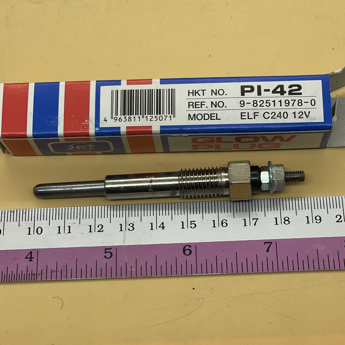 PI-42 PI42 HKT glow plug for Pajero Canter Triton ISUZU Rodeo NOS