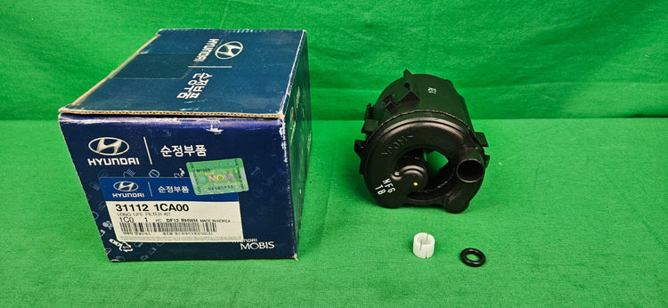 GENUINE HYUNDAI GETZ TB PETROL SERVICE KIT (OIL + GASKET + AIR + FUEL FILTER)