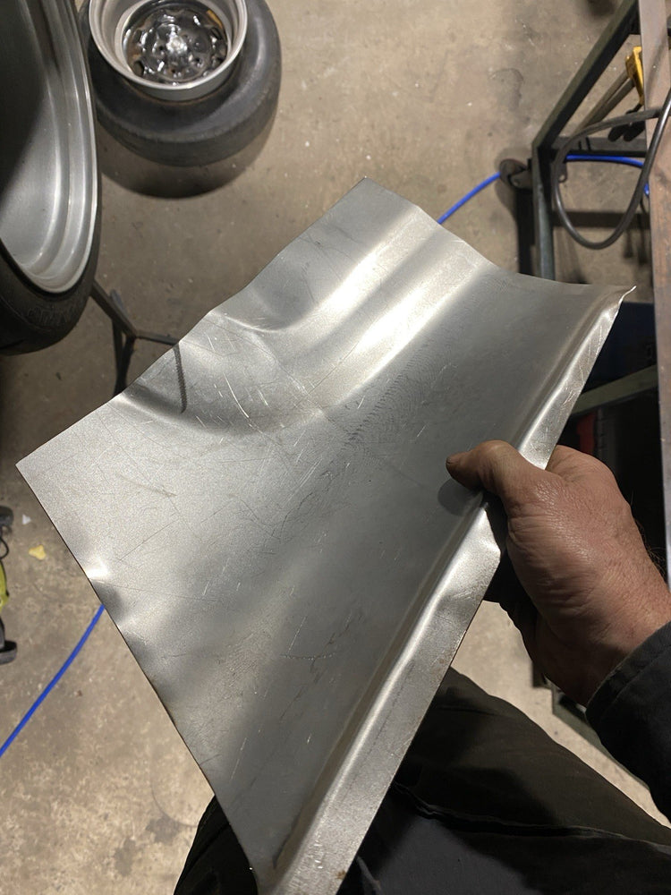 Mazda RX4 Coupe 929 Rear Window / Roof Rust Repair Section.
