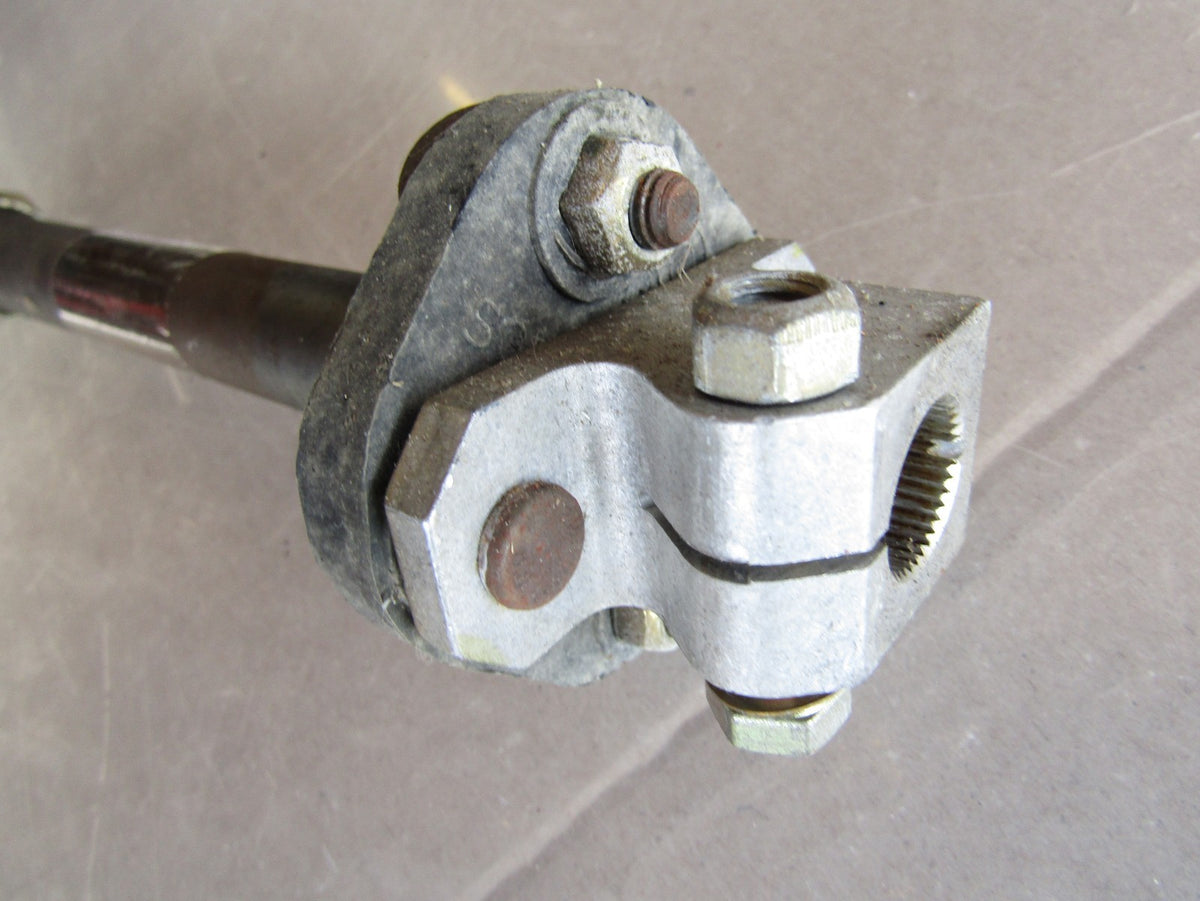 BMW E28 5 series / E24 6 series Steering column mid section - used in VGC