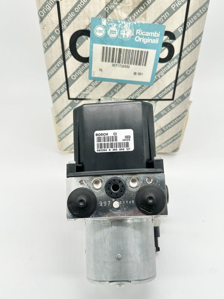 Genuine Alfa Romeo 156 (2001 - 2005) 2.5 V6 ABS Pump 71732682 | Brand New