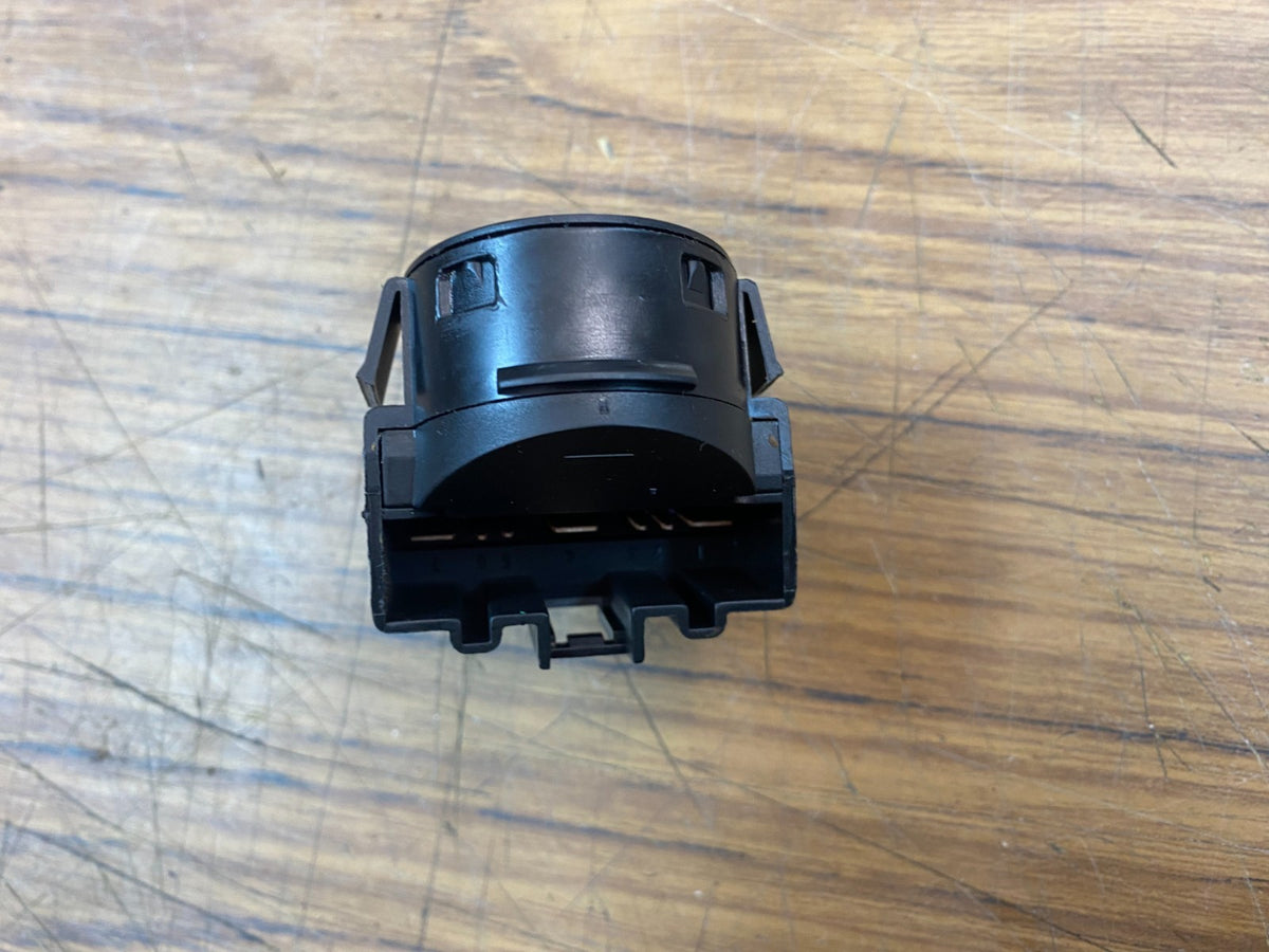 Ford Ranger PX2 Original Ignition Switch Tumbler  D69T-11572-AA