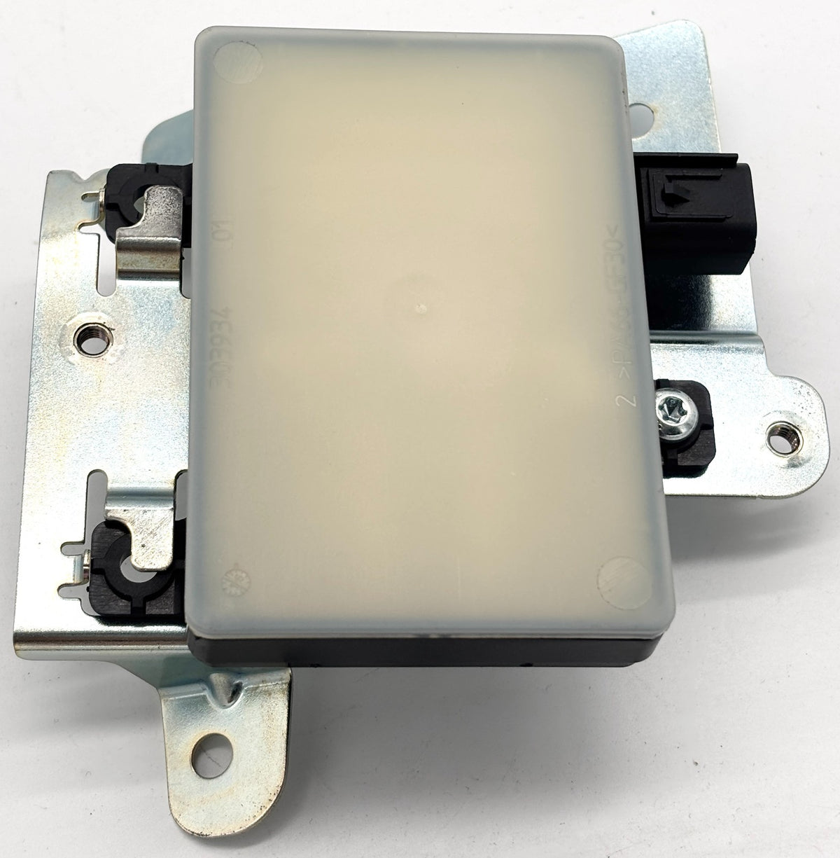 Genuine XE (X760) Left Blind Spot Monitor Sensor Assembly with Bracket T4N4587