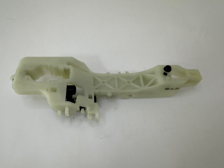 GENUINE NEW BASE ASSY-FRONT DOOR OUTSIDE HANDLE, RH KIA SPORTAGE 2013-2016 2.0L