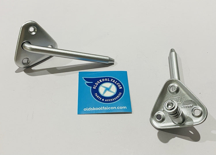 FORD XY GT SUNVISOR PIVOTS SILVER BRACKETS  FALCON REPRO 351 V8 XR XT XW GS NEW