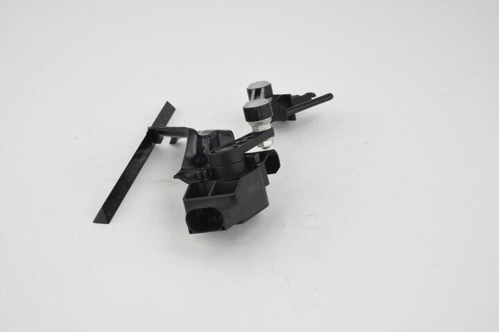 Level Sensor, Front Left Fits Volkswagen 7L0616213D 95534107521