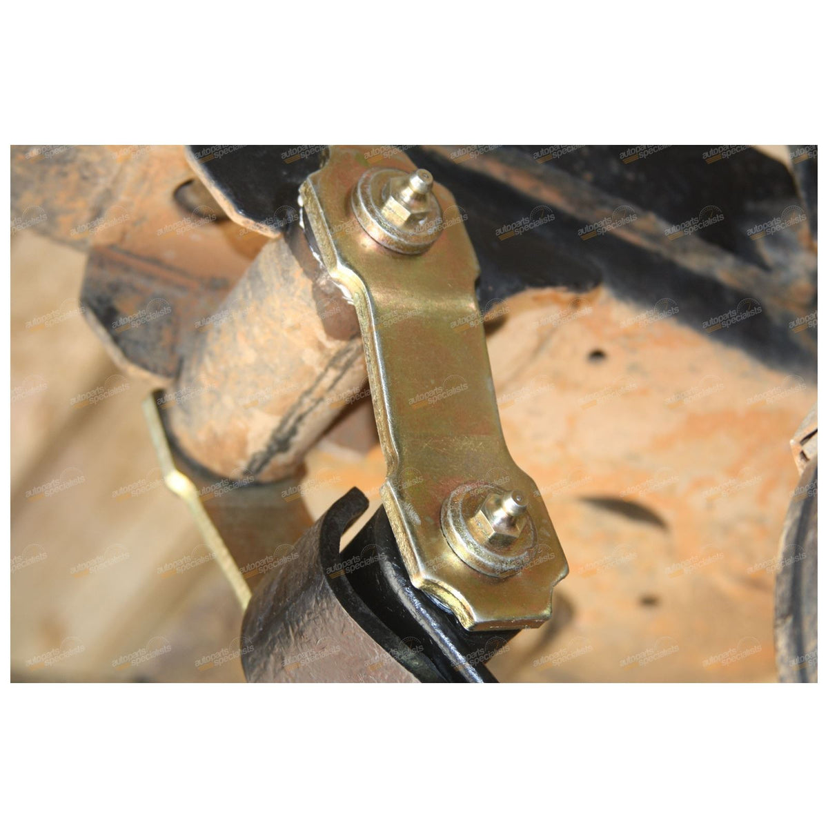 Greasable Shackle Kit + Leaf Spring Bushes for RN165 RZN169 RZN174 KZN165 VZN172