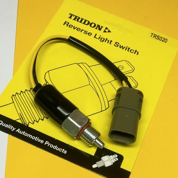 Reverse light switch for Nissan C22 VANETTE 96-93 Tridon 2 Yr Wty