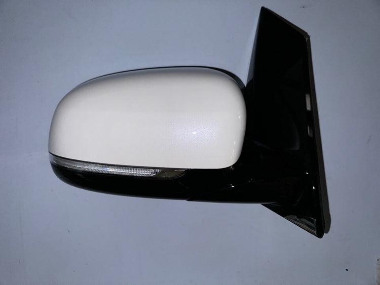 GENUINE MIRROR ASSY-OUTSIDE RR VIEW,RH SUITS KIA CARNIVAL 2014-2017