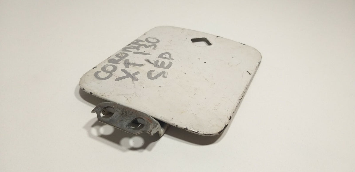 Toyota Corona XT130 Fuel Filler Cap Petrol Fill Door Flap Cover