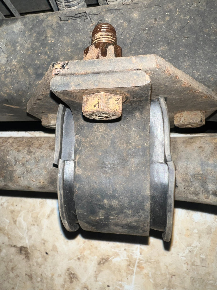 Hino RB145 Rainbow Front Suspension Torsion Bar Sleeves