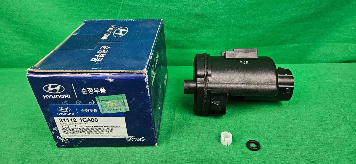 GENUINE HYUNDAI GETZ TB PETROL SERVICE KIT (OIL + GASKET + AIR + FUEL FILTER)