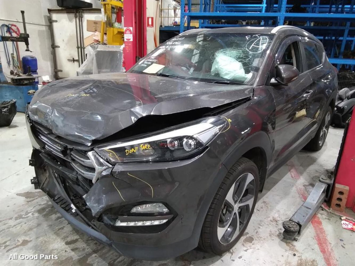 2016, HYUNDAI, TUCSON, Left Front Hub Assembly, TL, AWD, 07/15-06/18