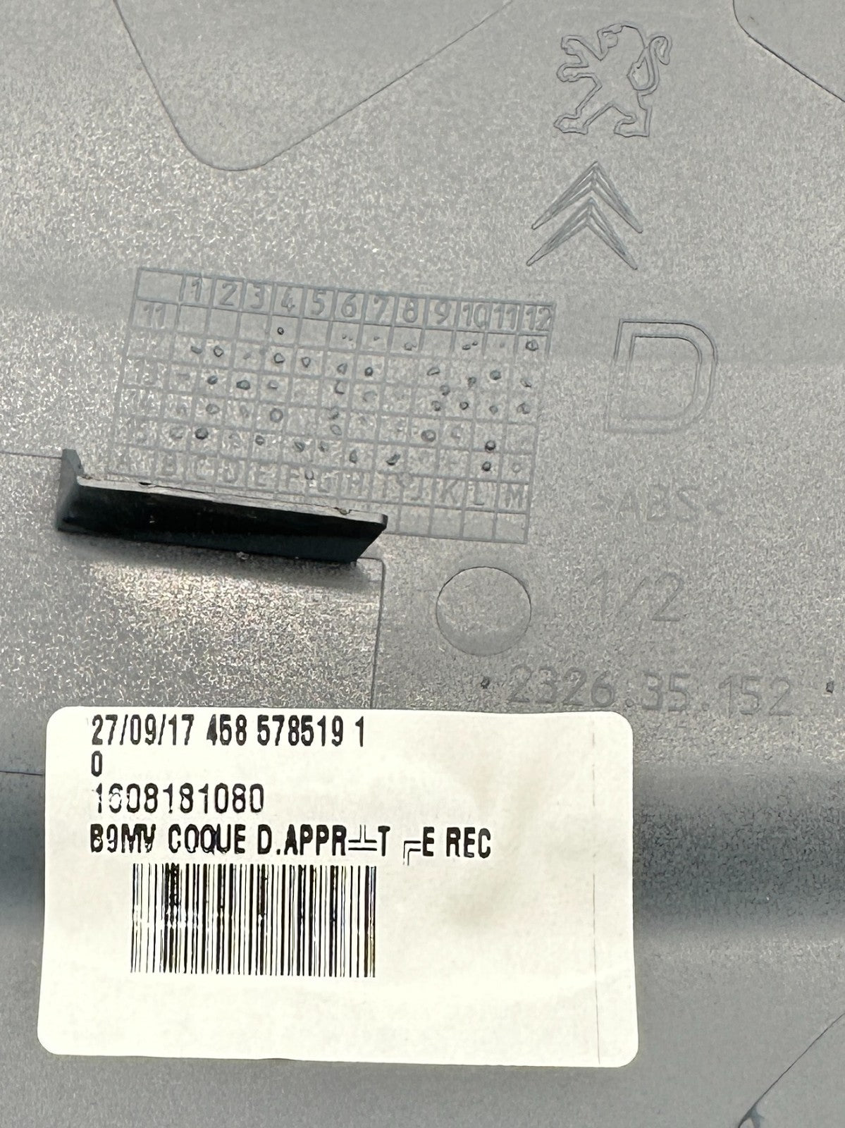 Genuine Peugeot Partner Exterior Mirror Cap ( Right Side) 1608181080 OEM New