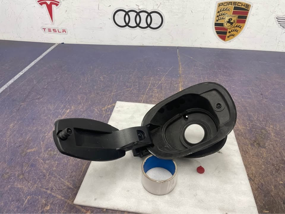 Porsche Macan 95B Fuel Filler Housing - 95B809857 .304380