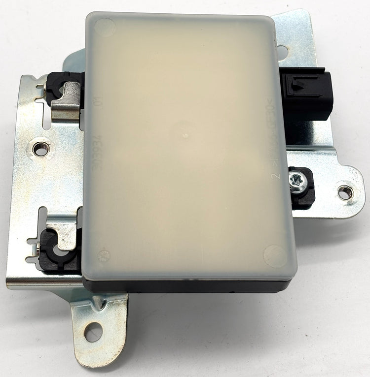 Genuine XE (X760) Left Blind Spot Monitor Sensor Assembly with Bracket T4N4587