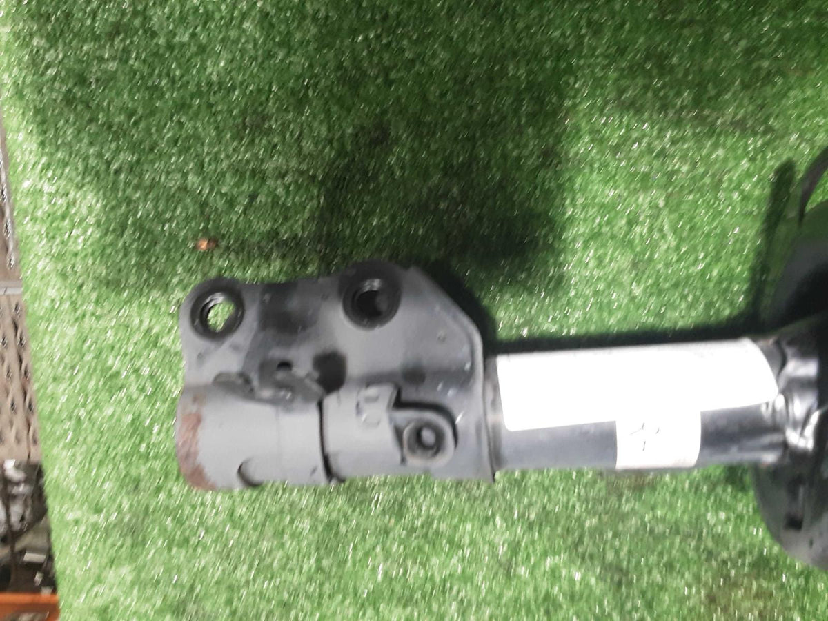 MAZDA 3 RIGHT FRONT STRUT BN, 05/16-02/19 16 17 18 19