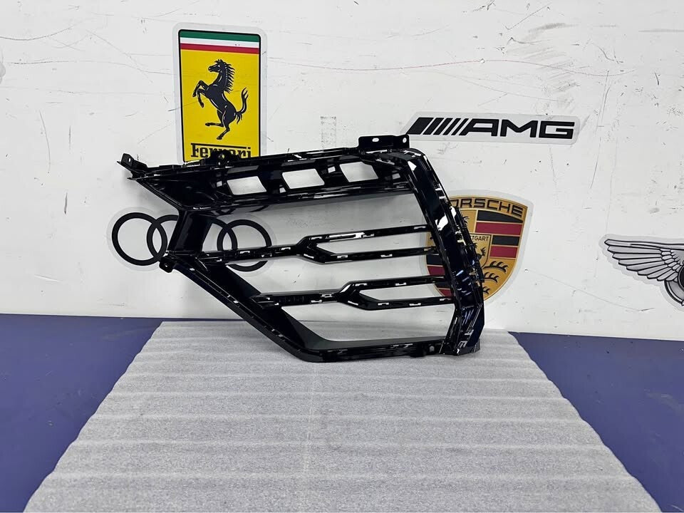 Lamborghini Urus 4ML Front Left Grille OEM NEW - 4ML807681 .300488
