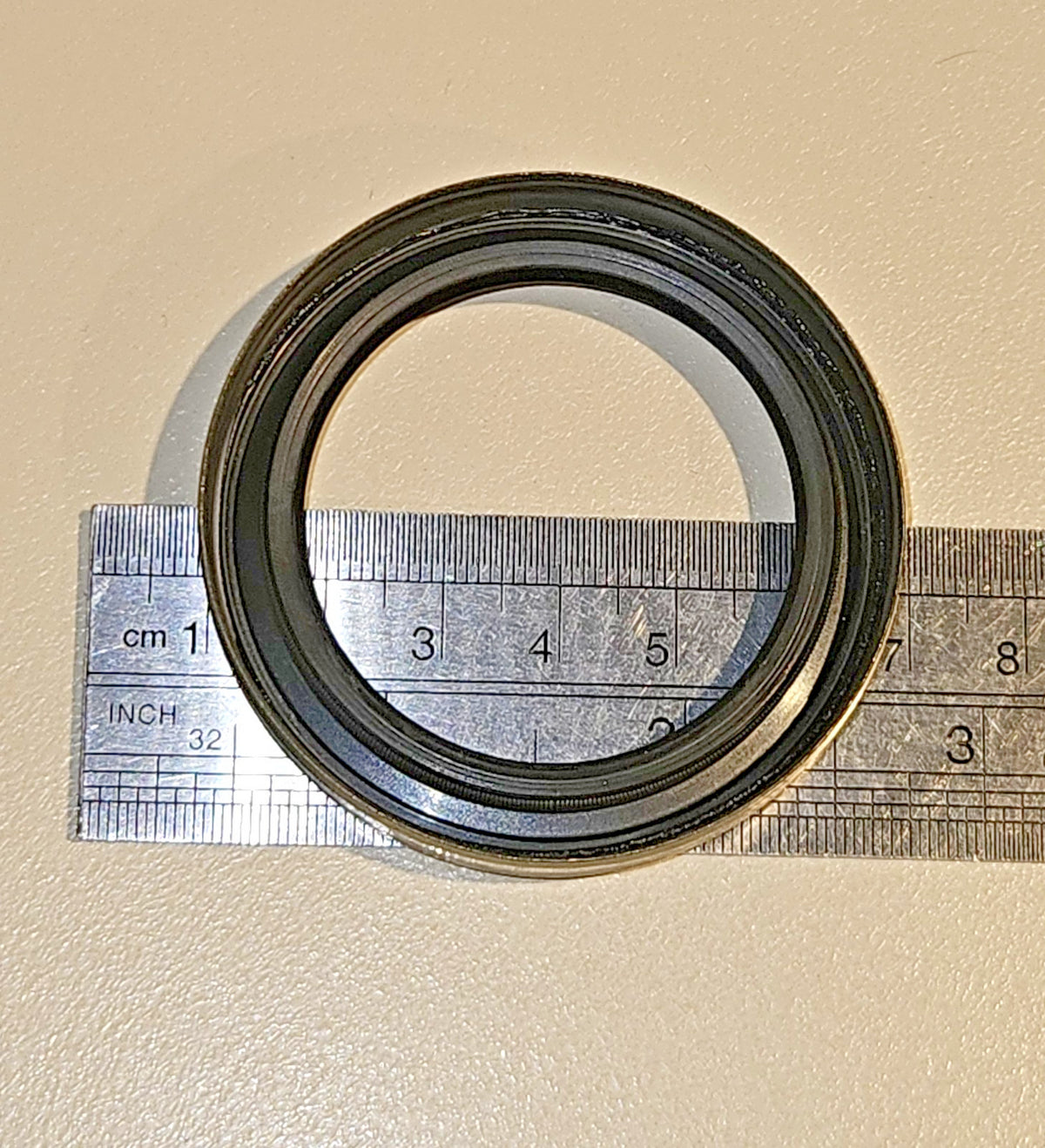 Plain Encased Seal NSN 5330-66-152-0766  GUEST 28600 NIIN 661520766 QTY 1