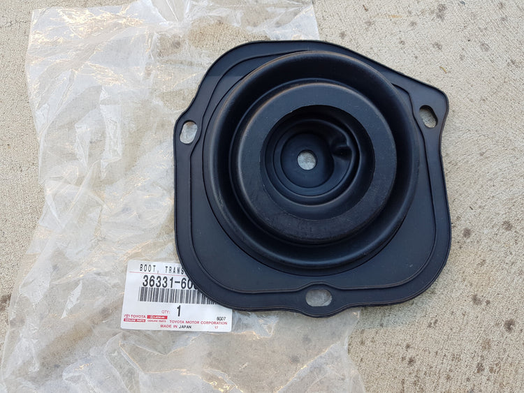 Toyota 80 series Land Cruiser transfer case shift boot NEW 36331-60020